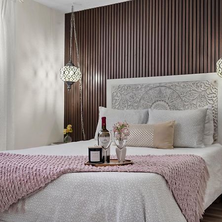 Luxury Zen Den With Heated Pool Just Off Siesta Key Apartamento Sarasota Exterior foto