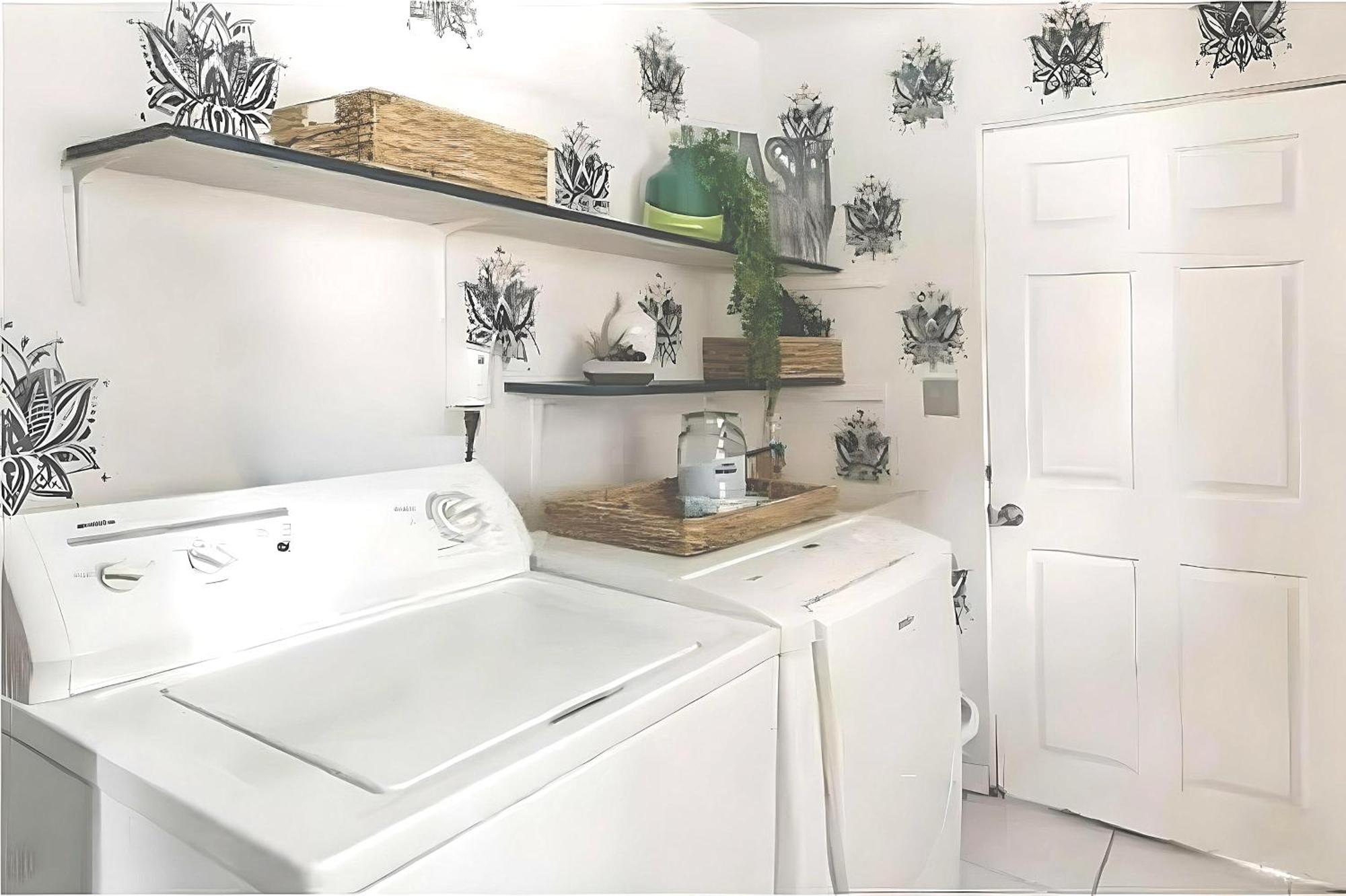 Luxury Zen Den With Heated Pool Just Off Siesta Key Apartamento Sarasota Exterior foto