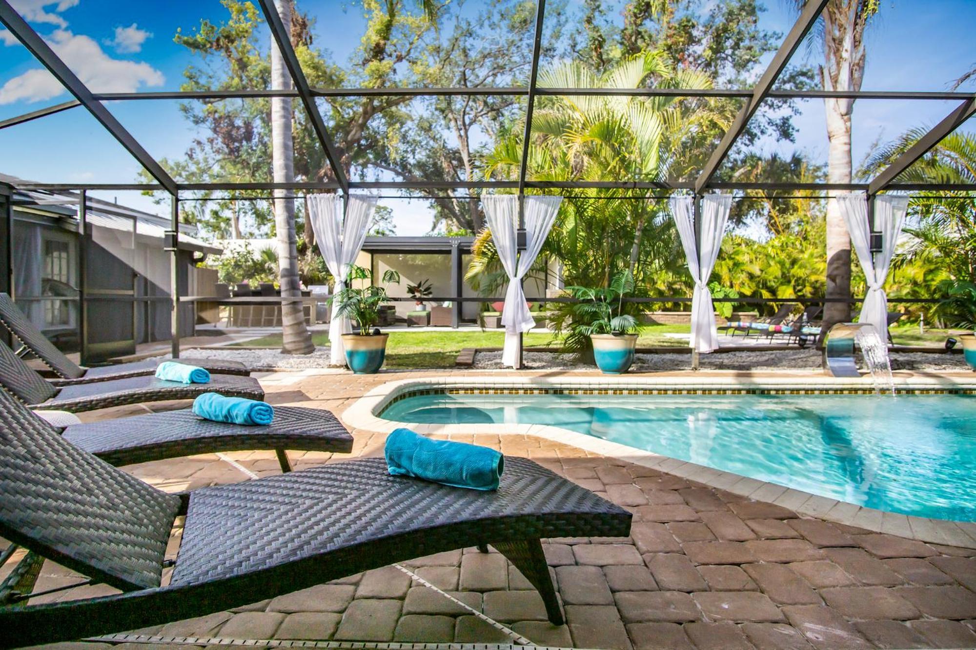 Luxury Zen Den With Heated Pool Just Off Siesta Key Apartamento Sarasota Exterior foto