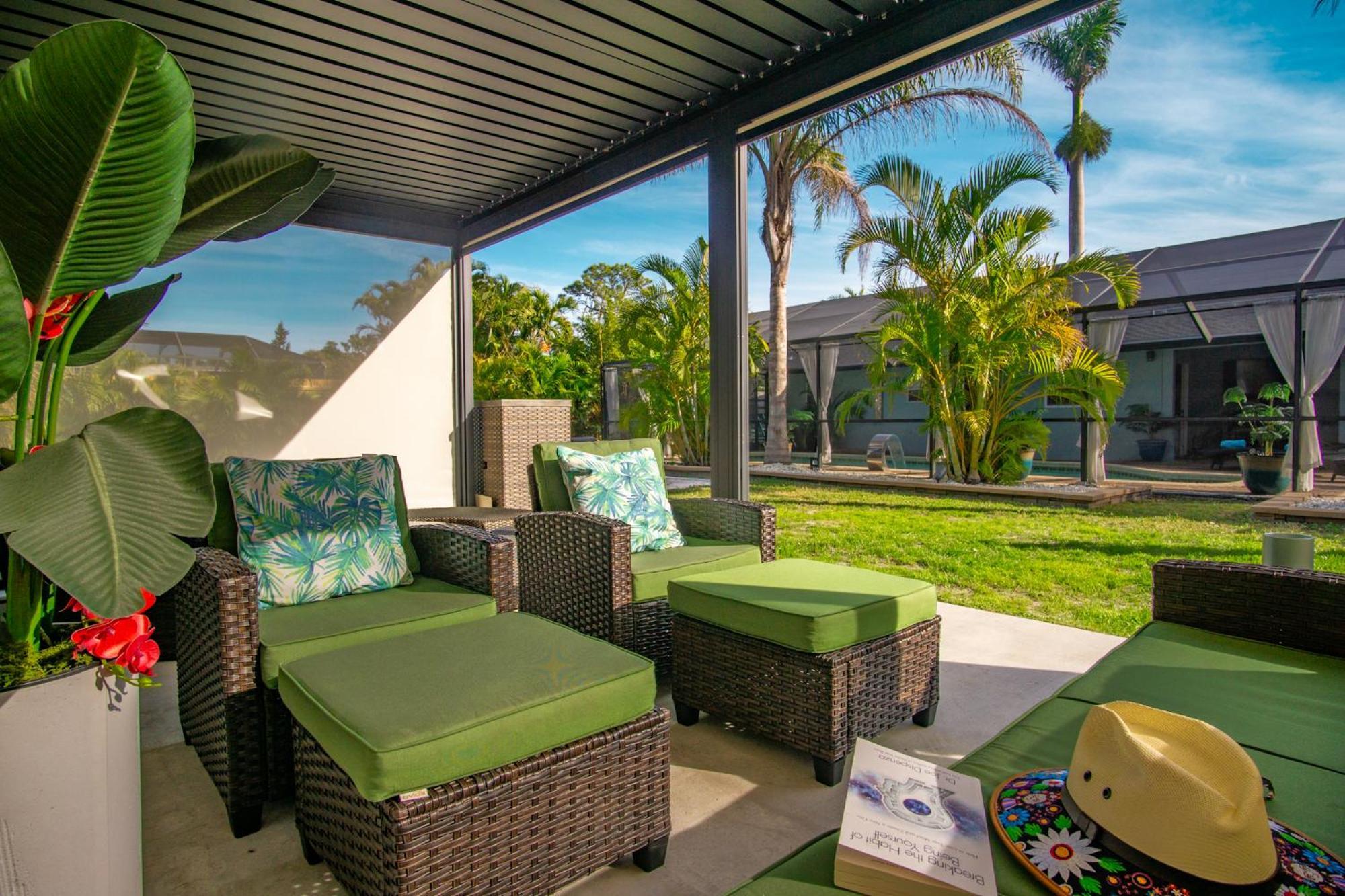 Luxury Zen Den With Heated Pool Just Off Siesta Key Apartamento Sarasota Exterior foto