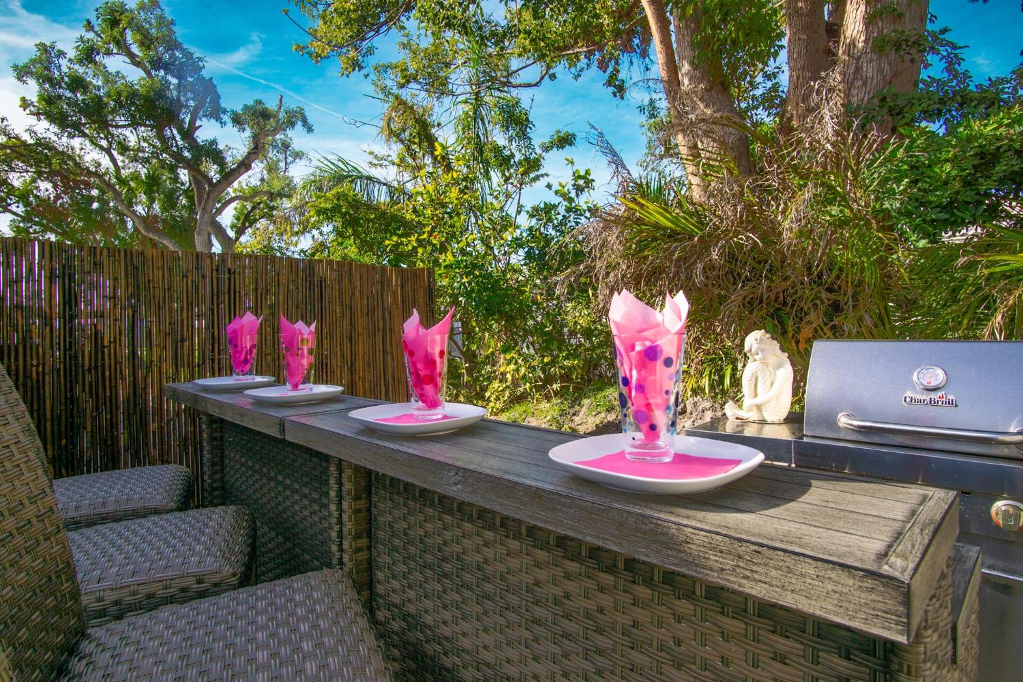 Luxury Zen Den With Heated Pool Just Off Siesta Key Apartamento Sarasota Exterior foto